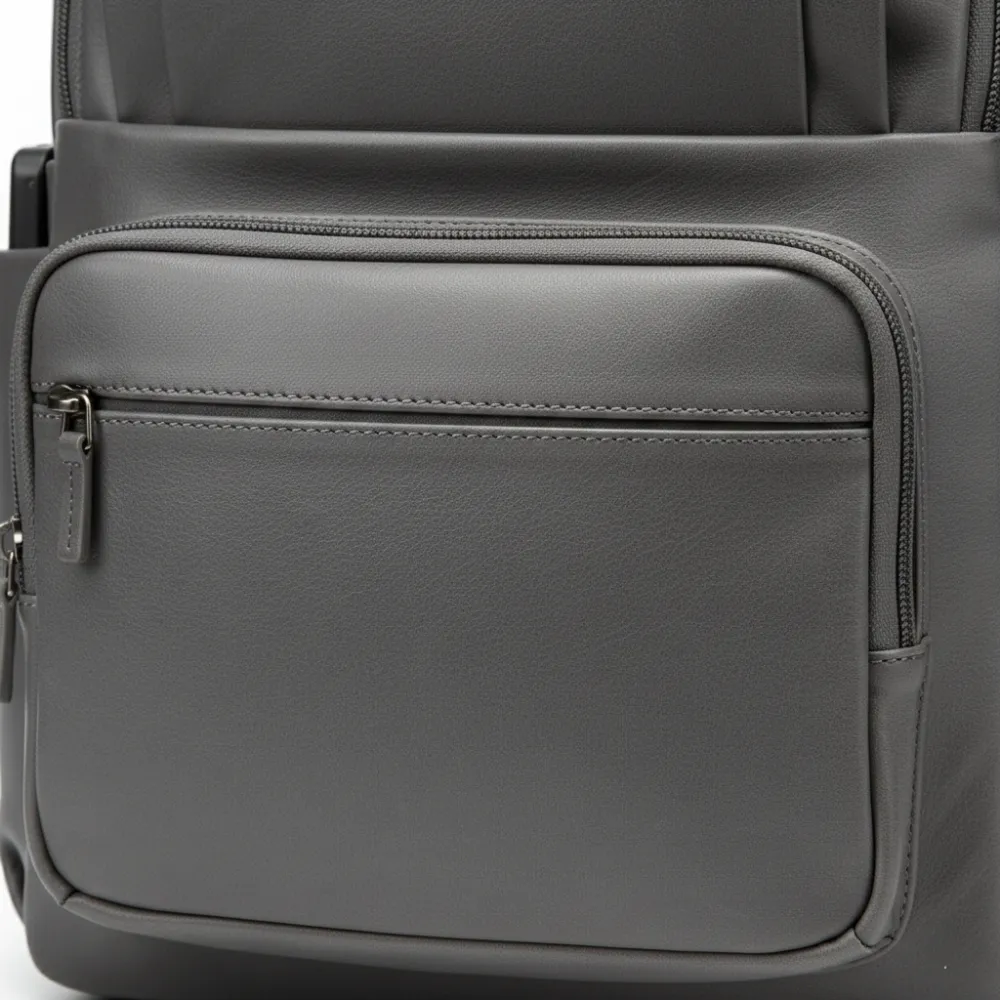 Men’s Leather Travel Backpack by Jacket Field
