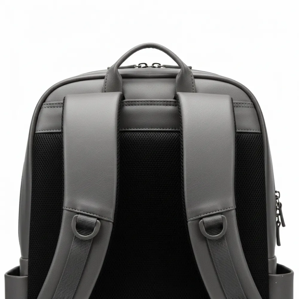Men’s Leather Travel Backpack by Jacket Field